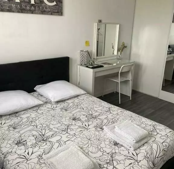 ペンション Villa 605   Climatisé