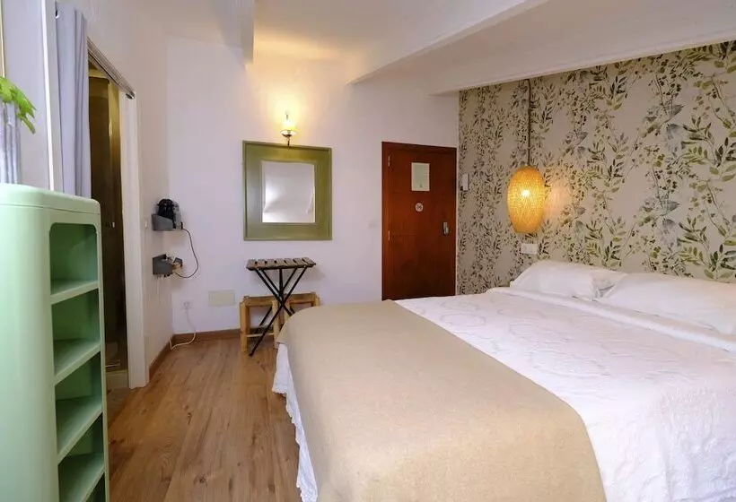 Aamiaismajoitus (B&B) Casa Caimari Guest House, For Mountain Lovers!