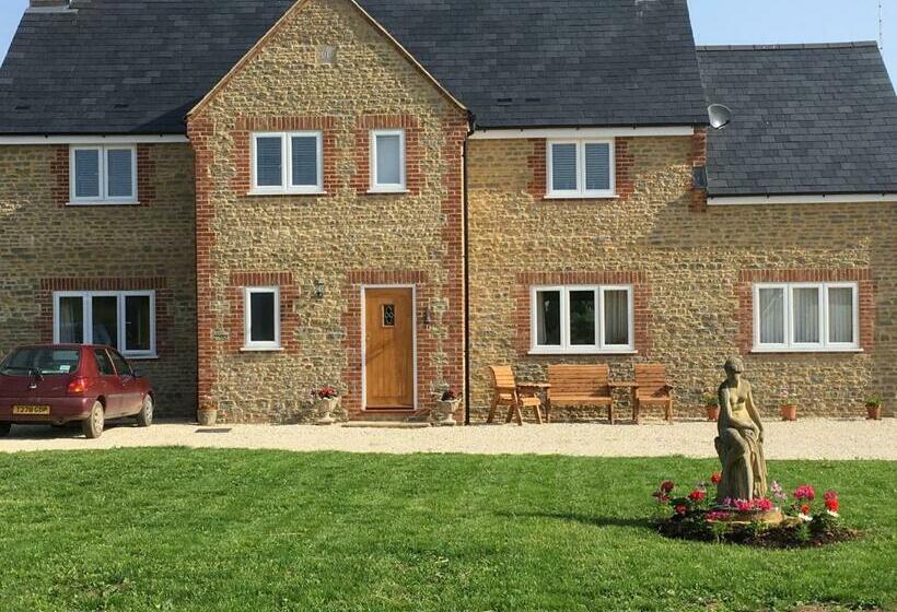 Folly Fields Farm B&b