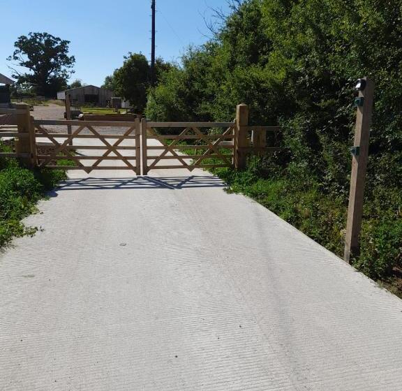 Folly Fields Farm B&b