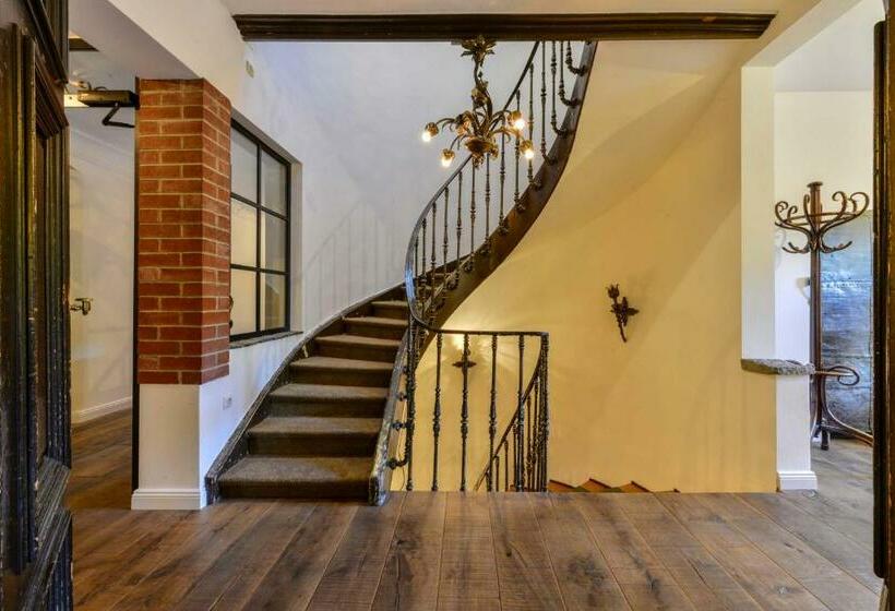 ホテル Gasthof Zur Post