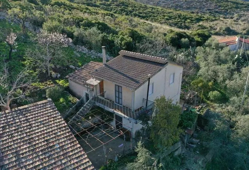 پانسیون Casa Elda