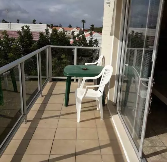 Majatalo Joans Place