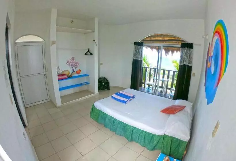 Retkeilymaja Casa Kayab