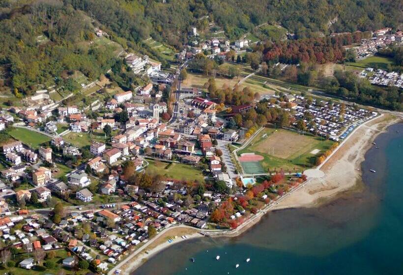 Nocleg ze śniadaniem Guest House Il Nido Dello Svasso  Foresteria Lombarda