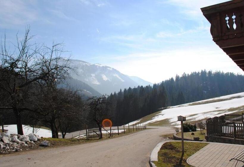 ホテル Familienbauernhof Glockriegl