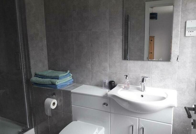 Old Orchard Bed & Breakfast