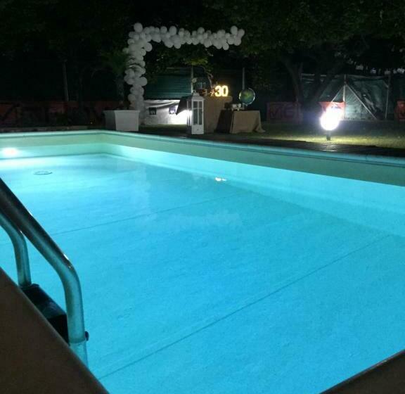 ペンション Camera Con Giardino E Piscina