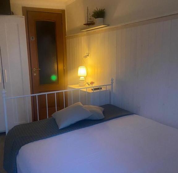 ペンション Camera Con Giardino E Piscina