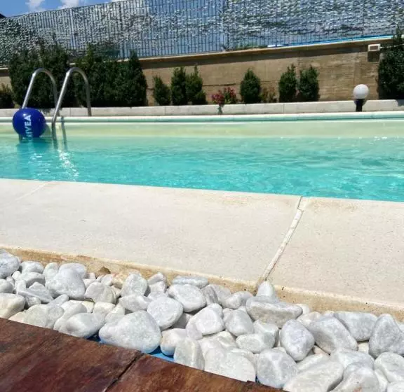 ペンション Camera Con Giardino E Piscina