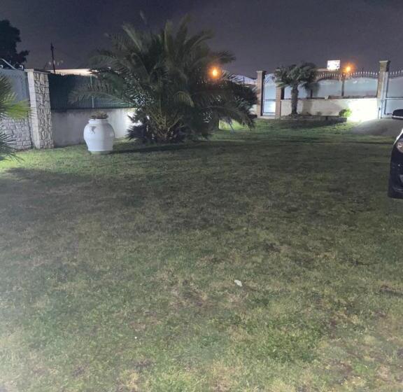 ペンション Camera Con Giardino E Piscina