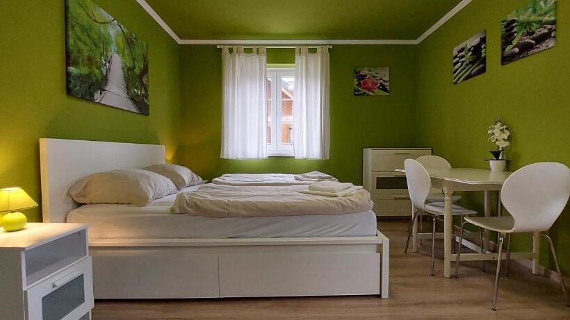 Pensionat Kukoricza Hacienda