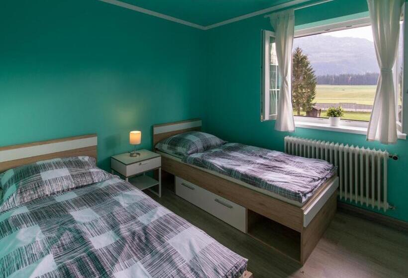 Pensionat Kukoricza Hacienda