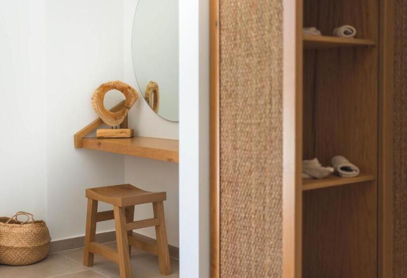 בית מלון כפרי Absolute Kiotari Resort