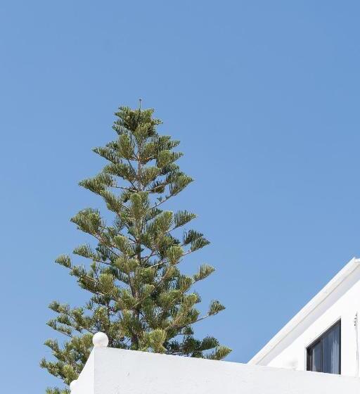 בית מלון כפרי Absolute Kiotari Resort