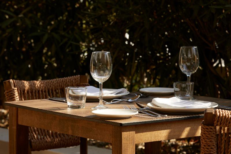 בית מלון כפרי Absolute Kiotari Resort