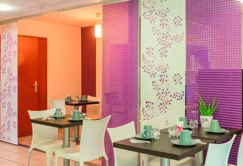 Отель Appart City Classic Nantes St Herblain