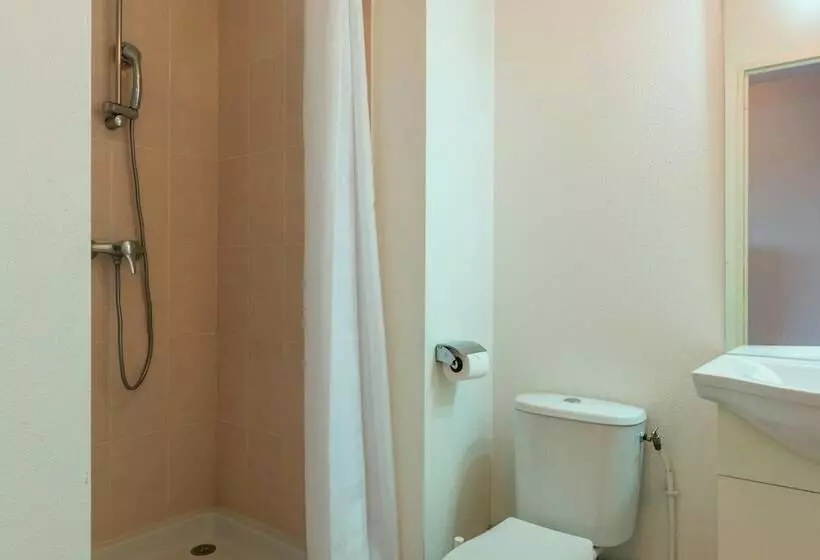 Отель Appart City Classic Nantes St Herblain