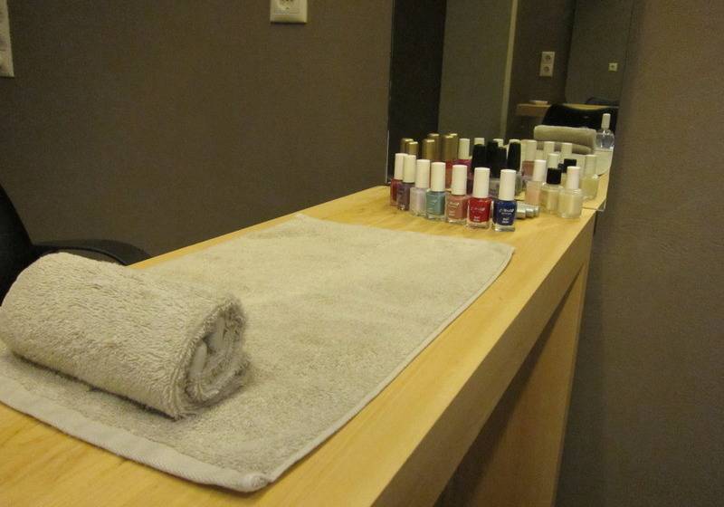 בית מלון כפרי Atlantis Beach