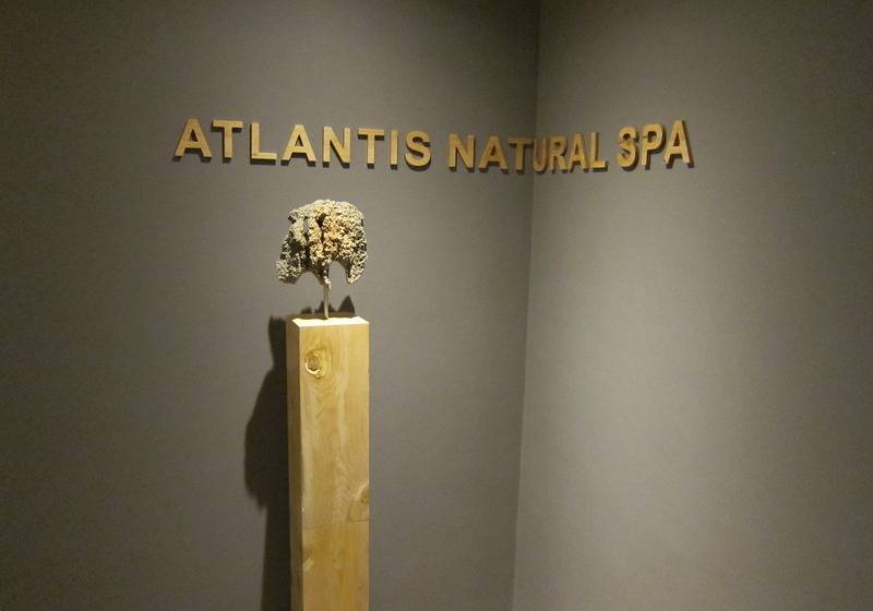 בית מלון כפרי Atlantis Beach