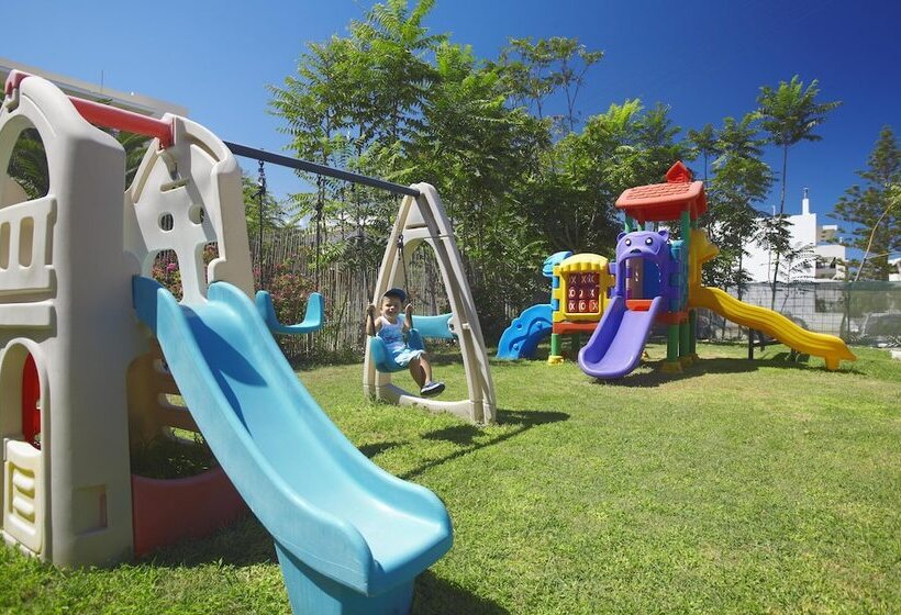 בית מלון כפרי Atlantis Beach