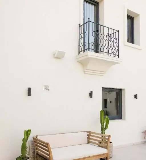 Отель Bitez Corner Boutique