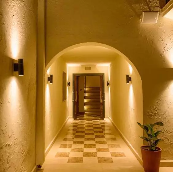 Отель Bitez Corner Boutique