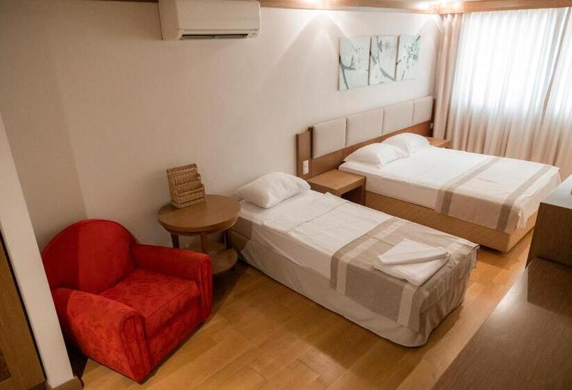 בית מלון כפרי Bitez Corner Boutique