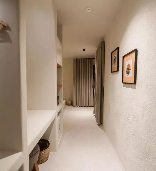 Отель Bitez Corner Boutique