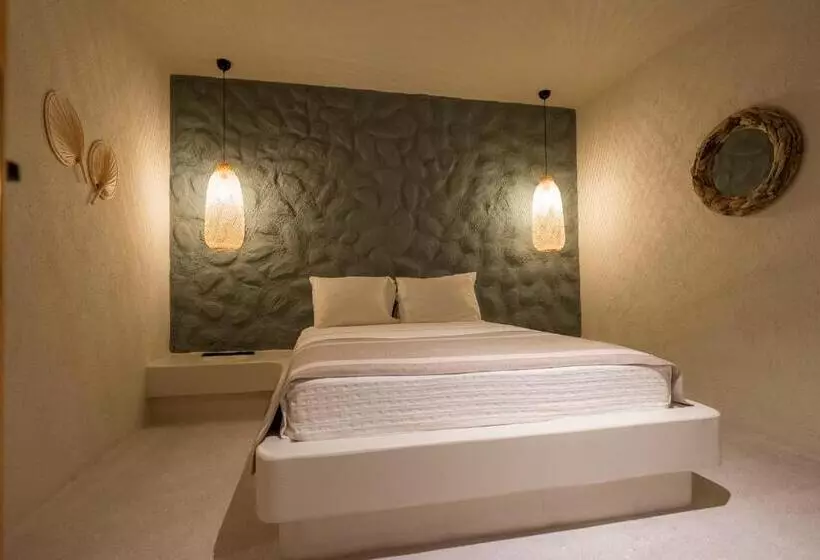 Отель Bitez Corner Boutique