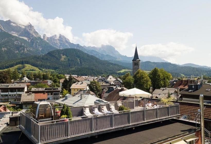 ホテル Die Hindenburg