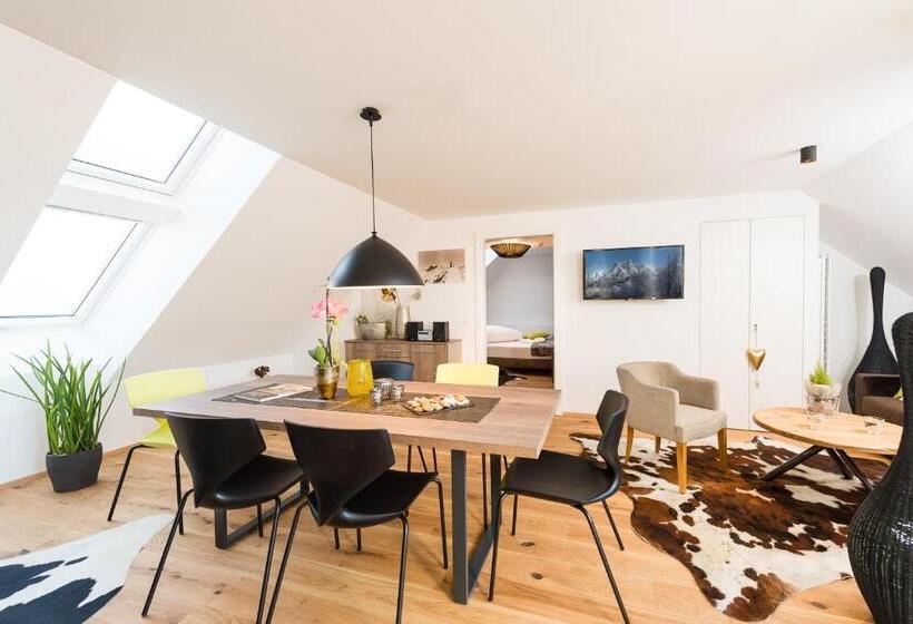 ホテル Die Hindenburg