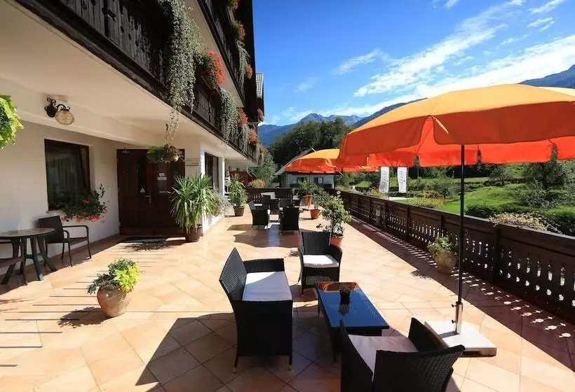 هتل Gasperin Bohinj