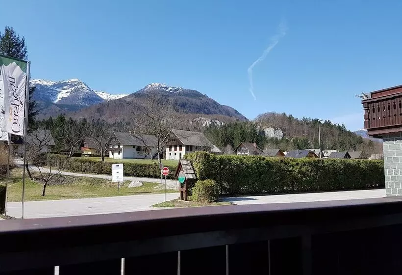 هتل Gasperin Bohinj