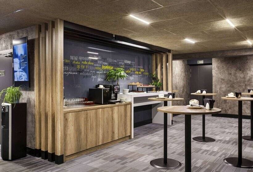 هتل Ibis Kyiv City Center