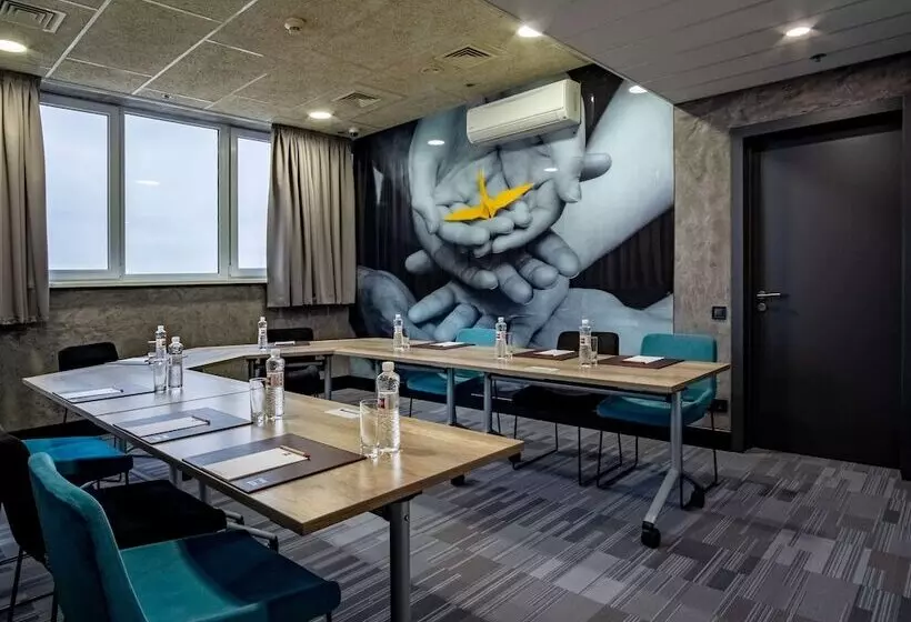 Szálloda Ibis Kyiv City Center