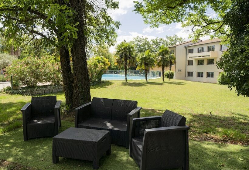 Logis Hotel Restaurant Spa Les Oliviers