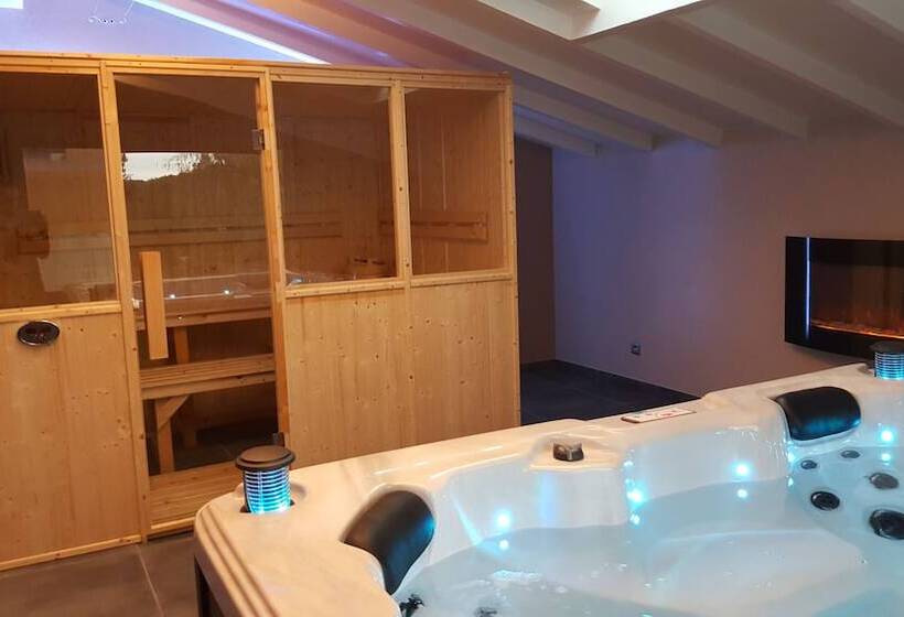 Logis Hotel Restaurant Spa Les Oliviers