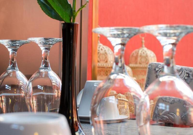 Maison Grecque Hotel Extraordinaire