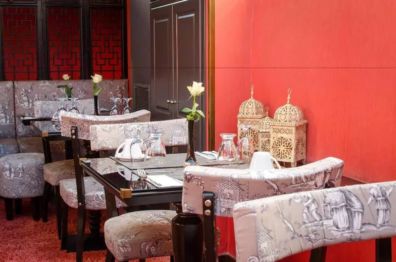 Maison Grecque Hotel Extraordinaire