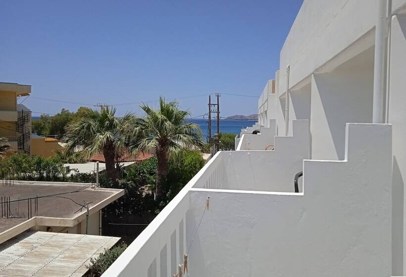 בית מלון כפרי Pal Beach