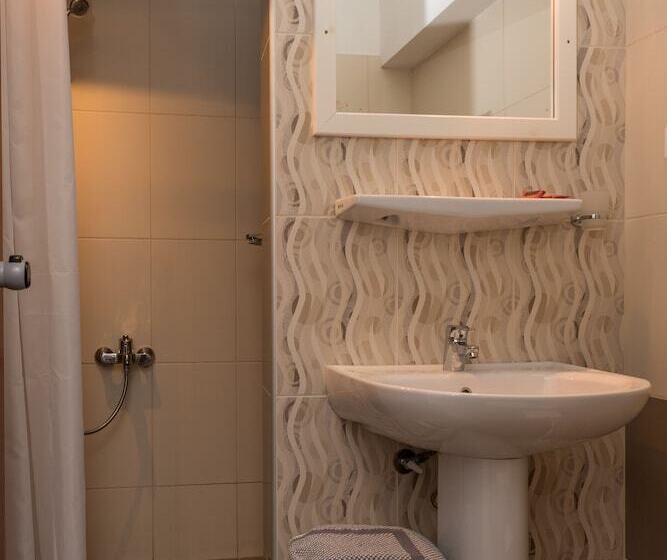 בית מלון כפרי Pal Beach