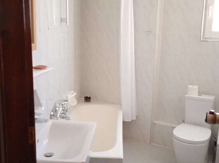 בית מלון כפרי Pal Beach