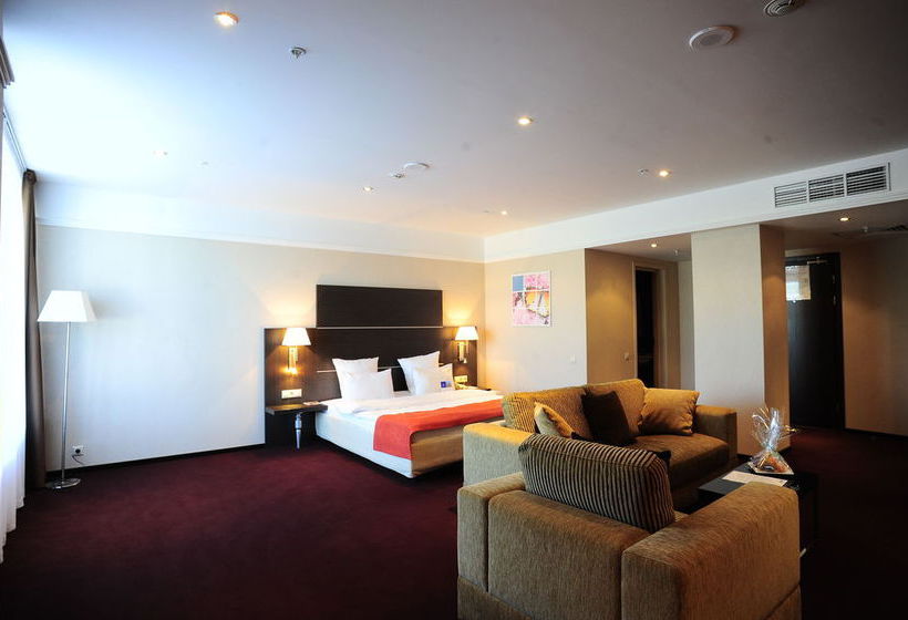 Отель Park Inn By Radisson Izhevsk