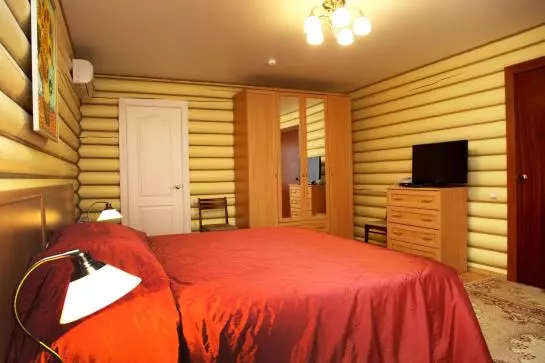 هتل Sosnoviy Bor Guest House