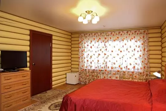 هتل Sosnoviy Bor Guest House