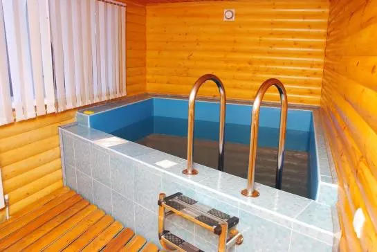 هتل Sosnoviy Bor Guest House