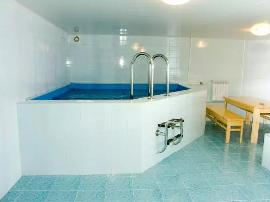 هتل Sosnoviy Bor Guest House