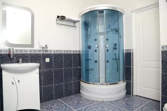 هتل Sosnoviy Bor Guest House