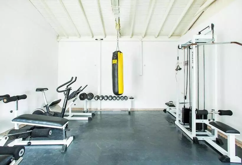 ホテル Xenios Port Marina